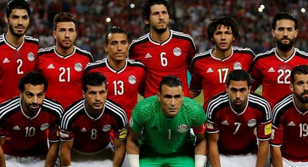 لماذا يتم اجبار منتخب مصر على خوض مبارياته في برج العرب ؟